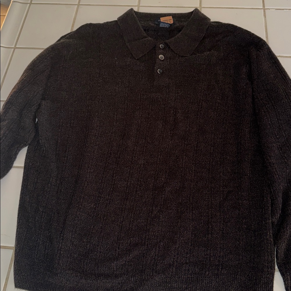 DOCKeRS long sleeve pull over sweater L charcoal color SOFT 🐈⬛